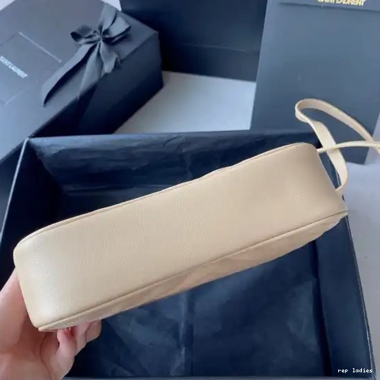 Rep ladies REP LOU YSL CAMERA BAG-23*16*6CM 0610